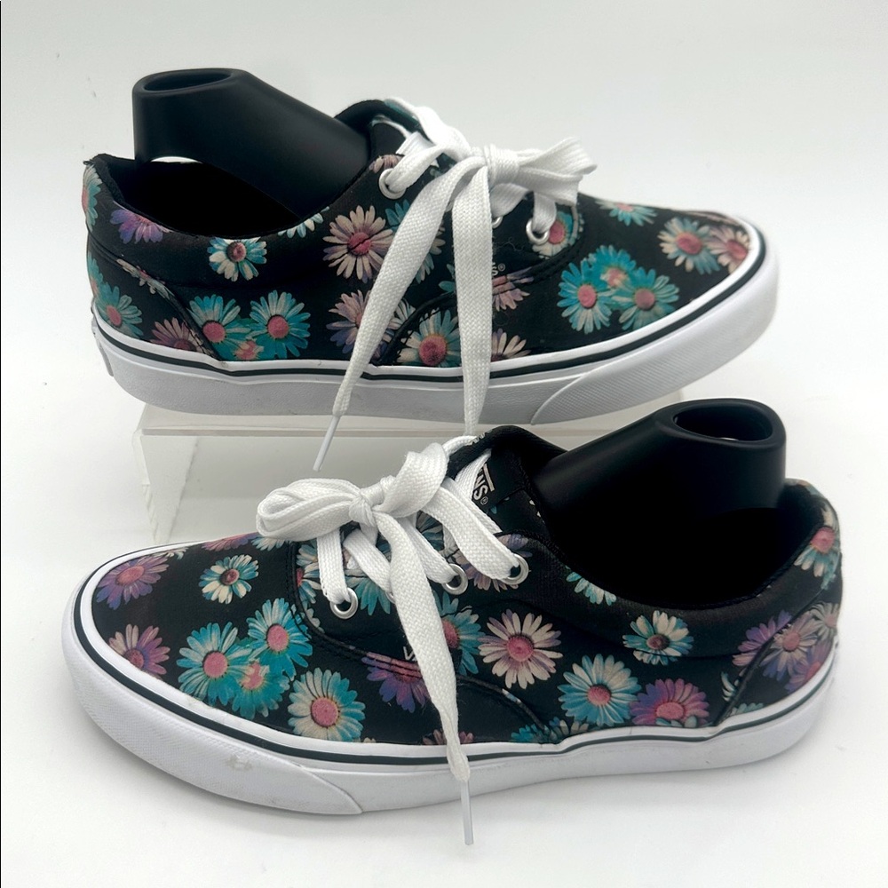 Vans Women's Doheny Dark Floral Black/Multicolor Lace Up Skate Shoes - Size 8.0